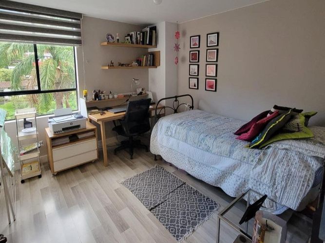 Apartamento de 2 alcobas en venta en El Poblado, Medellín, 90 m² · foto 10 de 13