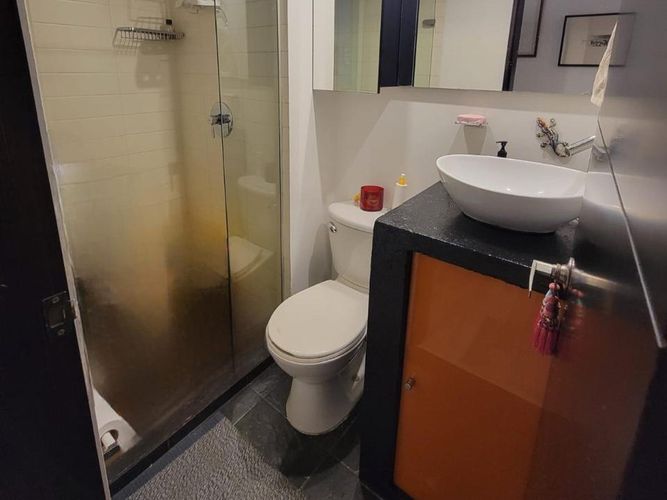 Apartamento de 2 alcobas en venta en El Poblado, Medellín, 90 m² · foto 2 de 13