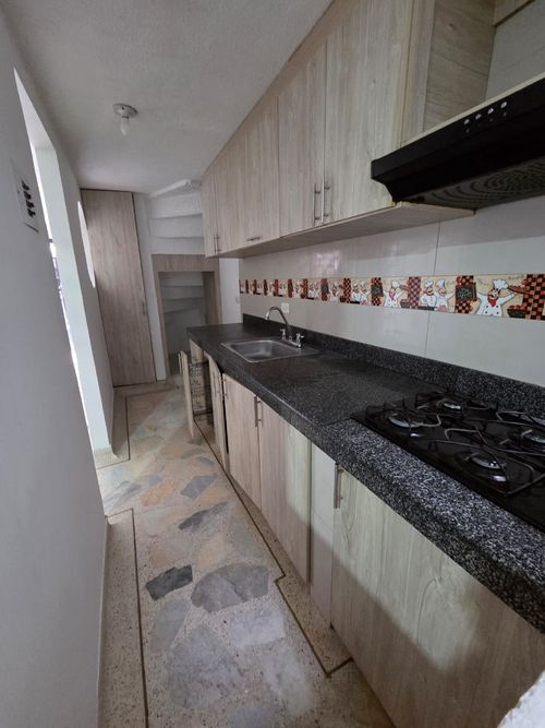 Casa de 4 alcobas en venta en Ciudadela Floralia, Cali, 120 m² · foto 4 de 13