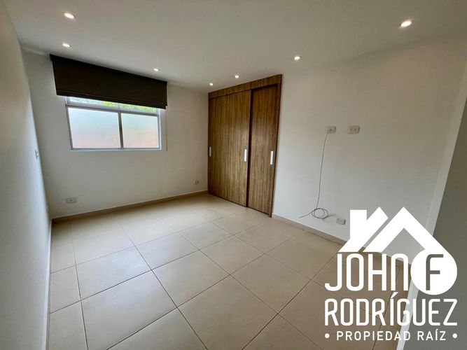 Apartamento de 2 alcobas en venta en Portal Sur, Envigado, 80 m² · foto 8 de 11