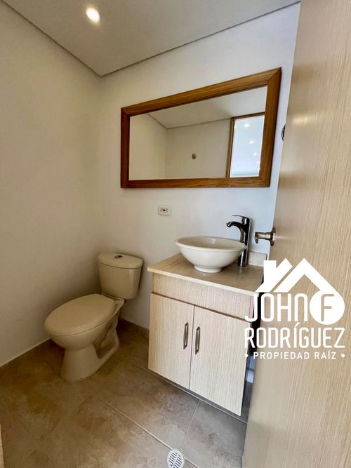 Apartamento de 2 alcobas en venta en Portal Sur, Envigado, 80 m² · foto 5 de 11