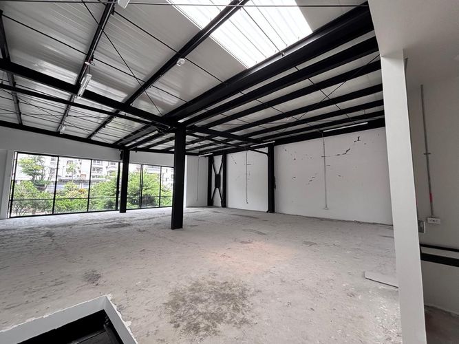 Local en arriendo en Pinares, Pereira, 238 m² · foto 2 de 6