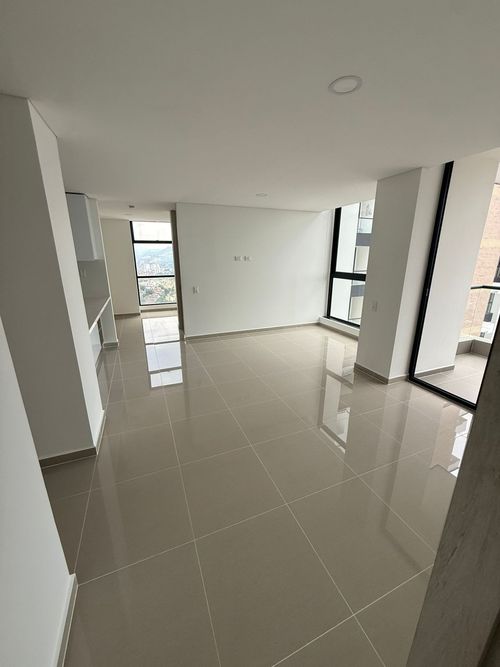 Apartamento de 3 alcobas en venta en La Victoria, Bucaramanga, 92 m² · foto 2 de 16