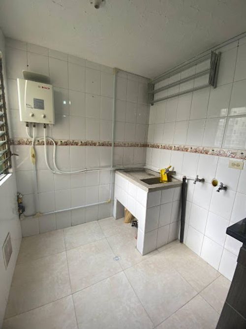 Apartamento en venta en La Aurora, Pereira · foto 8 de 10