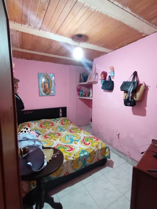 Casa de 6 alcobas en venta en La Francia, Pereira, 185 m² · foto 3 de 24