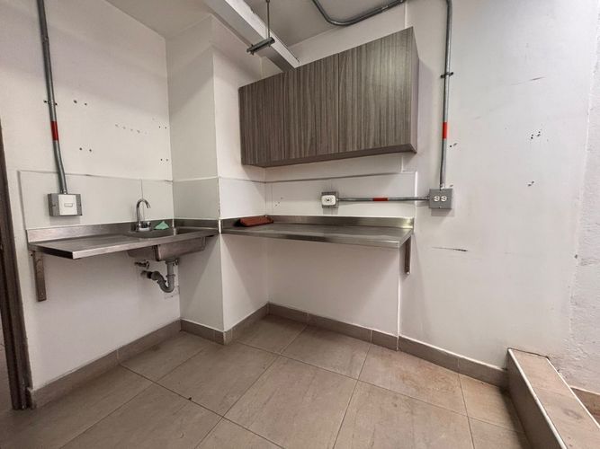 Oficina en arriendo en Zona Centro, Envigado, 175 m² · foto 10 de 13