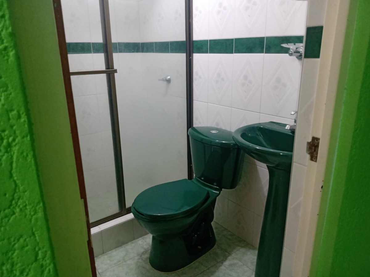 Casa en venta en Alamos, Bogotá · foto 6 de 24