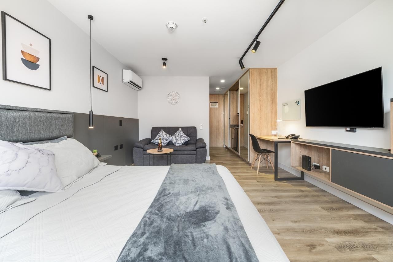 Apartamento en venta en La Aguacatala, Medellín · foto 5 de 12