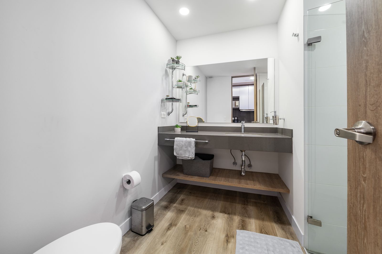 Apartamento en venta en La Aguacatala, Medellín · foto 6 de 12