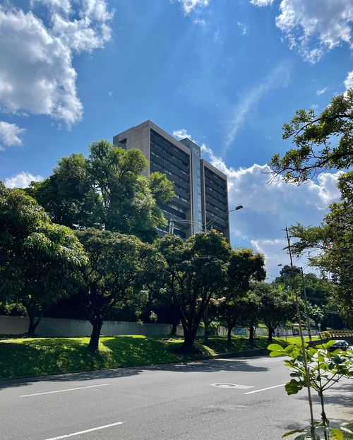 Apartamento en venta en La Aguacatala, Medellín · foto 12 de 12