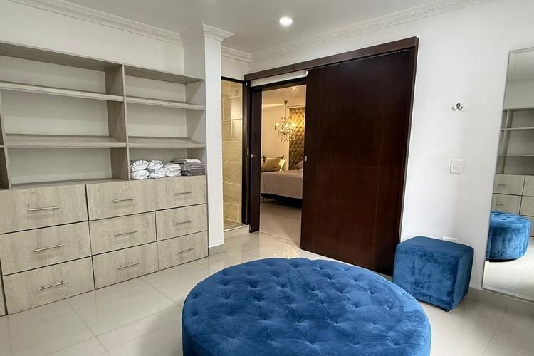 Casa de 5 alcobas en venta en Laureles, Medellín, 206 m² · foto 7 de 19