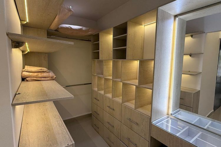 Casa de 5 alcobas en venta en Laureles, Medellín, 206 m² · foto 17 de 19