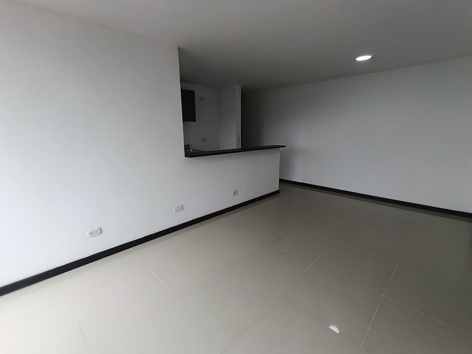 Apartamento en venta en El Trianon, Envigado · foto 5 de 11