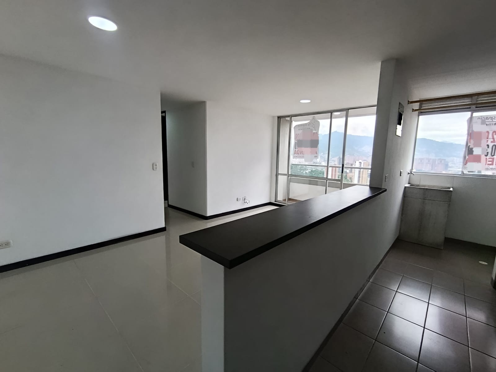 Apartamento en venta en El Trianon, Envigado · foto 3 de 11