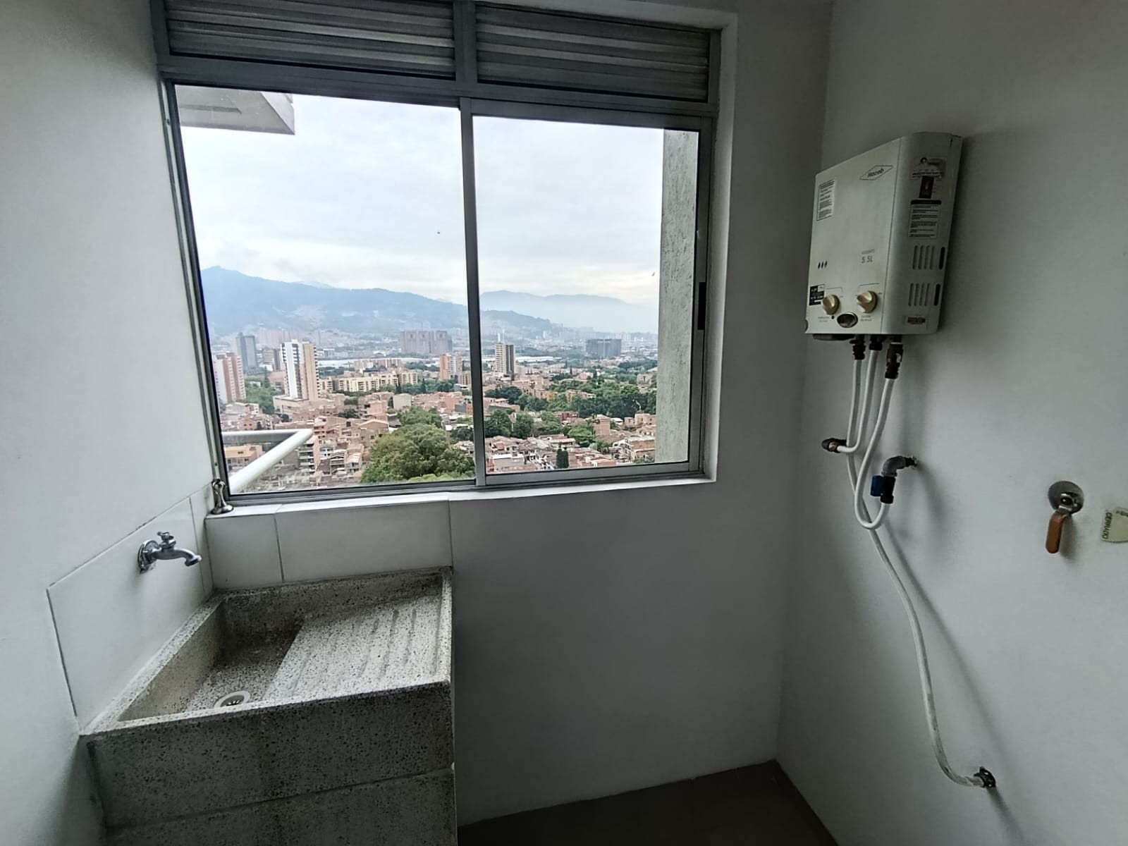 Apartamento en venta en El Trianon, Envigado · foto 9 de 11
