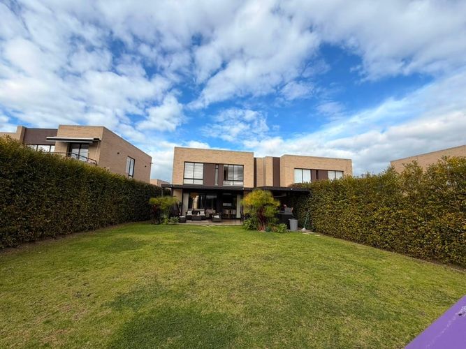 Casa de 3 alcobas en venta en Hacienda Samaria, Chía, 140 m² · foto 4 de 24