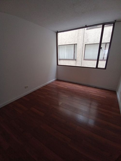 Apartamento en venta en Cedro Salazar, Bogotá · foto 9 de 19