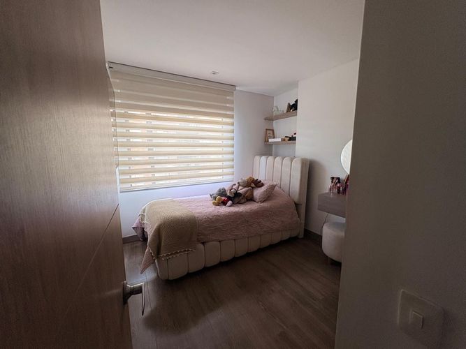 Apartamento de 3 alcobas en venta en Mazuren, Bogotá, 83 m² · foto 12 de 19