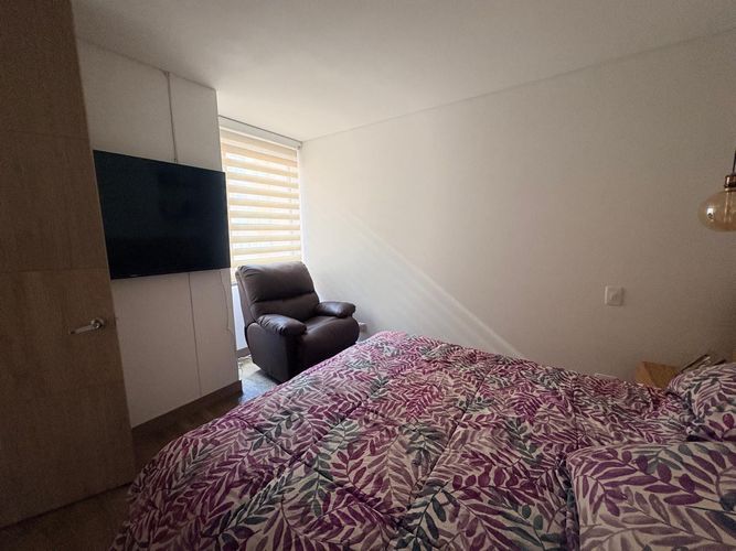 Apartamento de 3 alcobas en venta en Mazuren, Bogotá, 83 m² · foto 6 de 19
