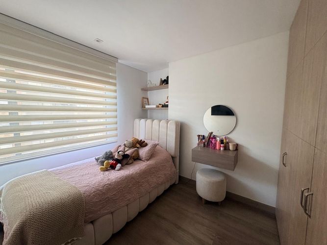 Apartamento de 3 alcobas en venta en Mazuren, Bogotá, 83 m² · foto 8 de 19