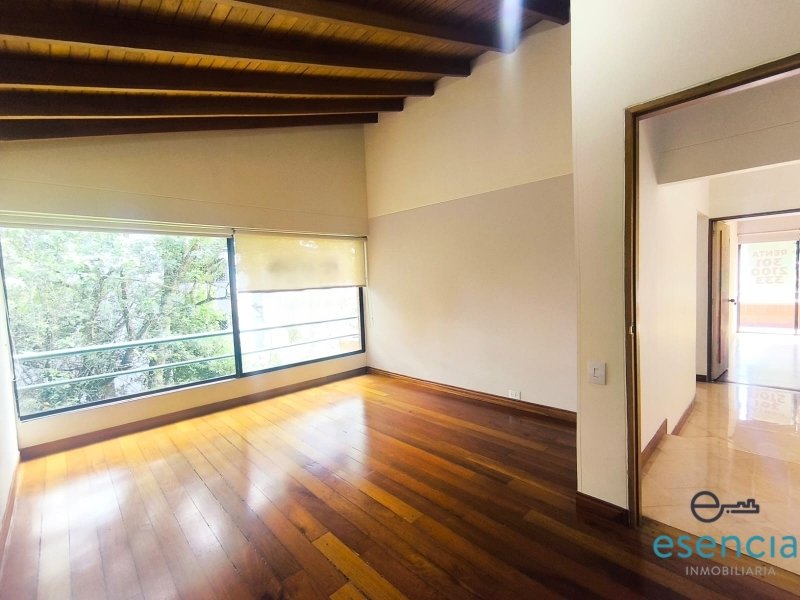 Casa en arriendo en El Poblado, Medellín · foto 15 de 21