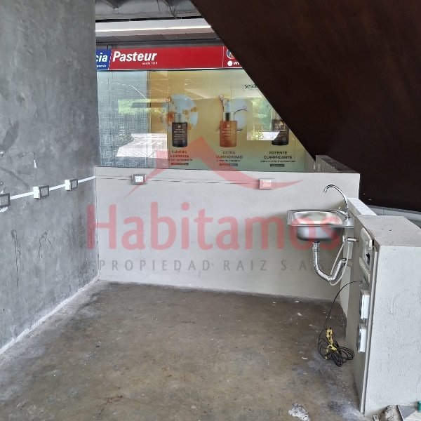 Commercial Space in San Lucas for Sale - 3