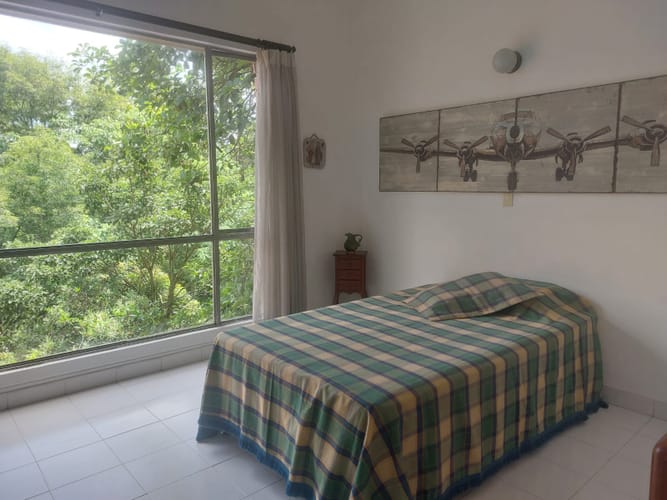 Apartamento de 3 alcobas en venta en El Tesoro, Medellín, 196 m² · foto 2 de 19