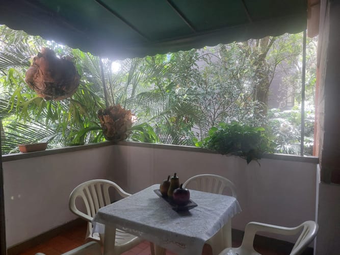 Apartamento de 3 alcobas en venta en El Tesoro, Medellín, 196 m² · foto 4 de 19