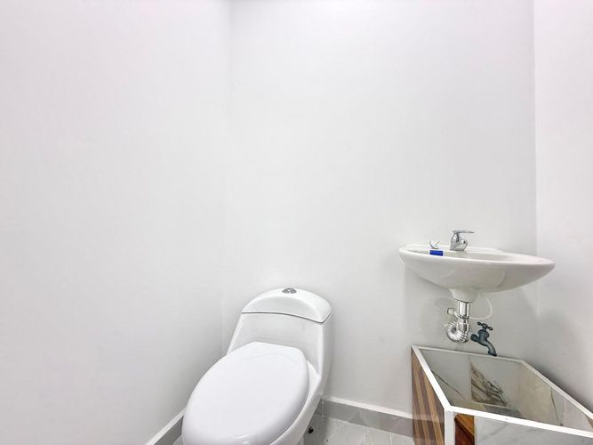 Local en arriendo en San Nicolas, Pereira, 100 m² · foto 10 de 10