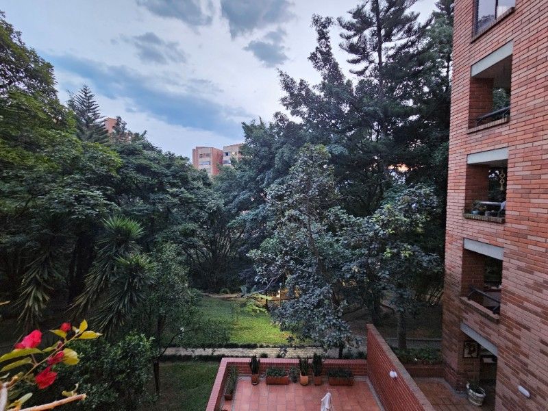 Apartamento en arriendo en Los Naranjos, Medellín · foto 20 de 20