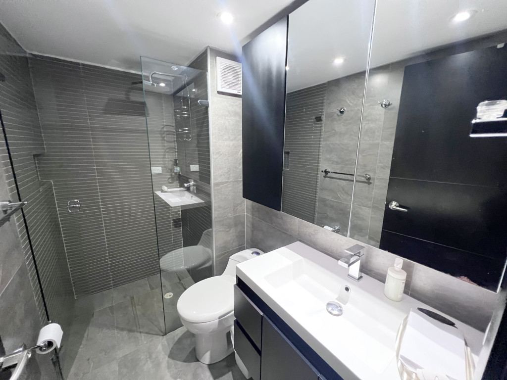 Apartamento en venta en Santa Barbara Central, Bogotá · foto 10 de 14