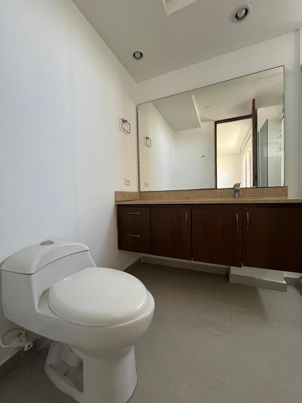 Apartamento en arriendo en Cr.La Castellana, Barranquilla · foto 8 de 20
