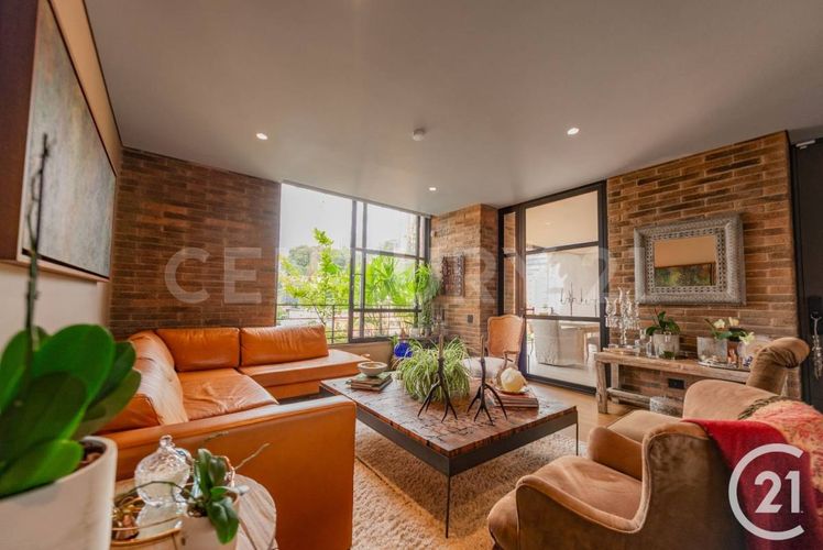 Apartamento de 2 alcobas en venta en Castropol, Medellín, 275 m² · foto 10 de 22
