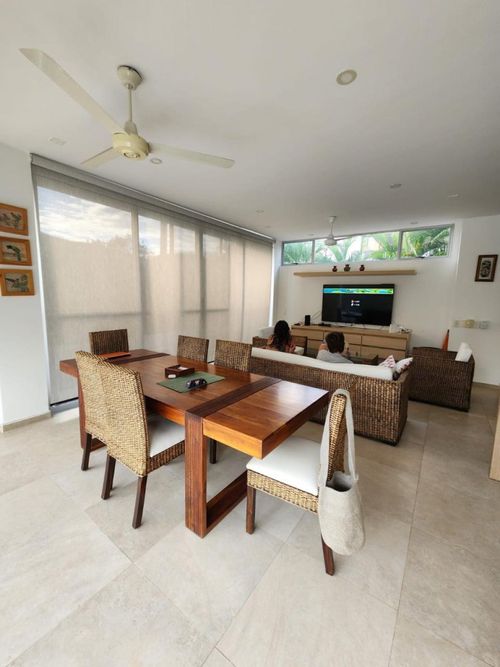 Casa de 4 alcobas en venta en Girardot, Girardot, 275 m² · foto 3 de 16