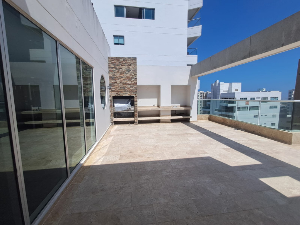 Apartamento en arriendo en Lago Alto, Barranquilla · foto 5 de 24