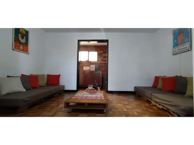 Casa de 4 alcobas en venta en Los Angeles, Medellín, 158 m² · foto 4 de 24