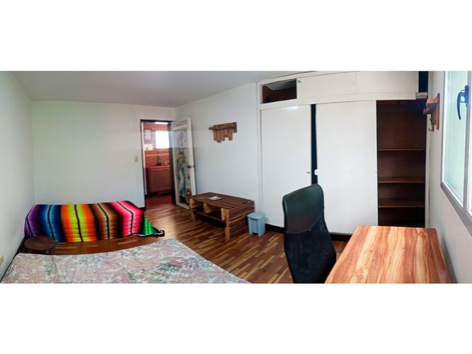 Casa de 4 alcobas en venta en Los Angeles, Medellín, 158 m² · foto 7 de 24
