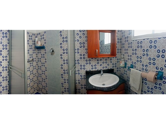 Casa de 4 alcobas en venta en Los Angeles, Medellín, 158 m² · foto 11 de 24