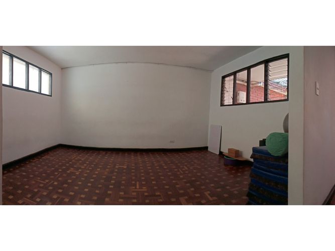 Casa de 4 alcobas en venta en Los Angeles, Medellín, 158 m² · foto 15 de 24