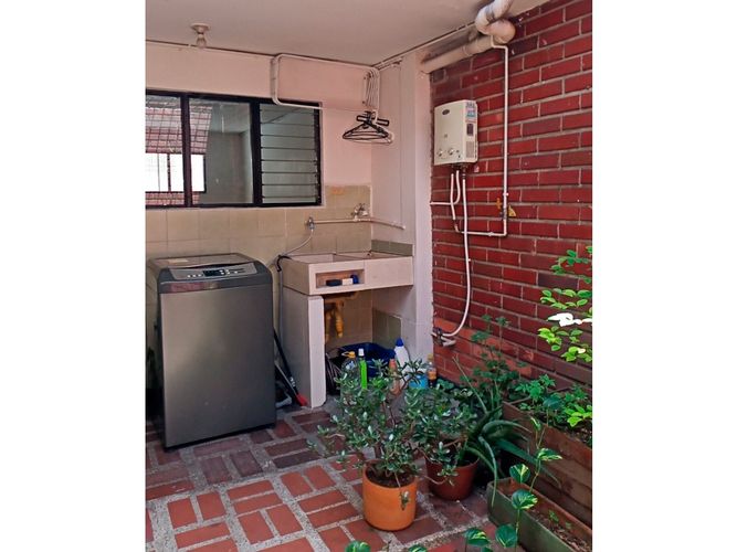 Casa de 4 alcobas en venta en Los Angeles, Medellín, 158 m² · foto 21 de 24