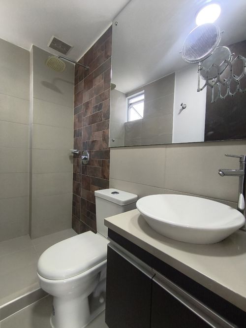 Apartamento de 3 alcobas en venta en La Floresta, Los Patios, 77 m² · foto 6 de 15