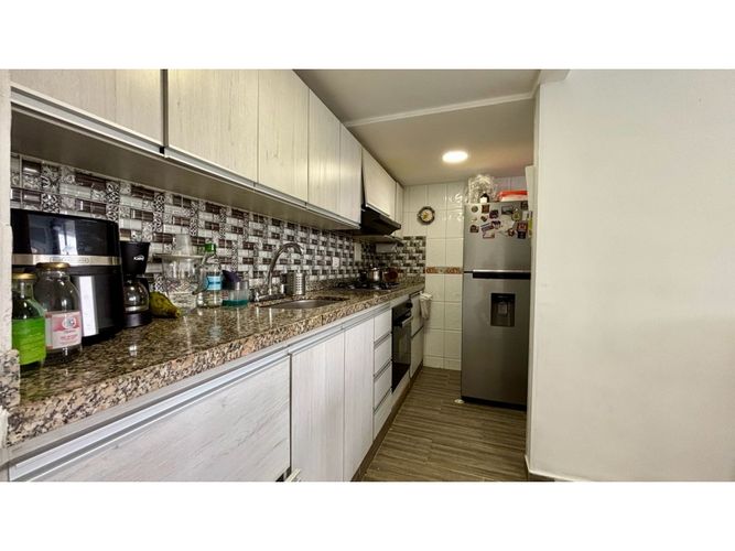 Apartamento de 3 alcobas en venta en Condado Campestre, Floridablanca, 66 m² · foto 2 de 15