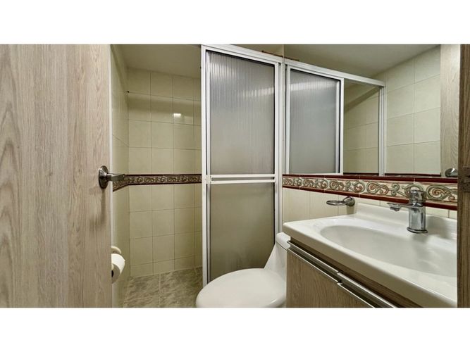 Apartamento de 3 alcobas en venta en Condado Campestre, Floridablanca, 66 m² · foto 9 de 15