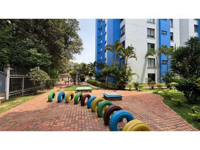 Apartamento de 3 alcobas en venta en Condado Campestre, Floridablanca, 66 m² · foto 11 de 15