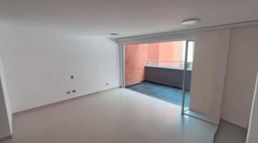 Apartamento de 3 alcobas en venta en Ciudad Jardin, Cali, 93 m² · foto 5 de 14