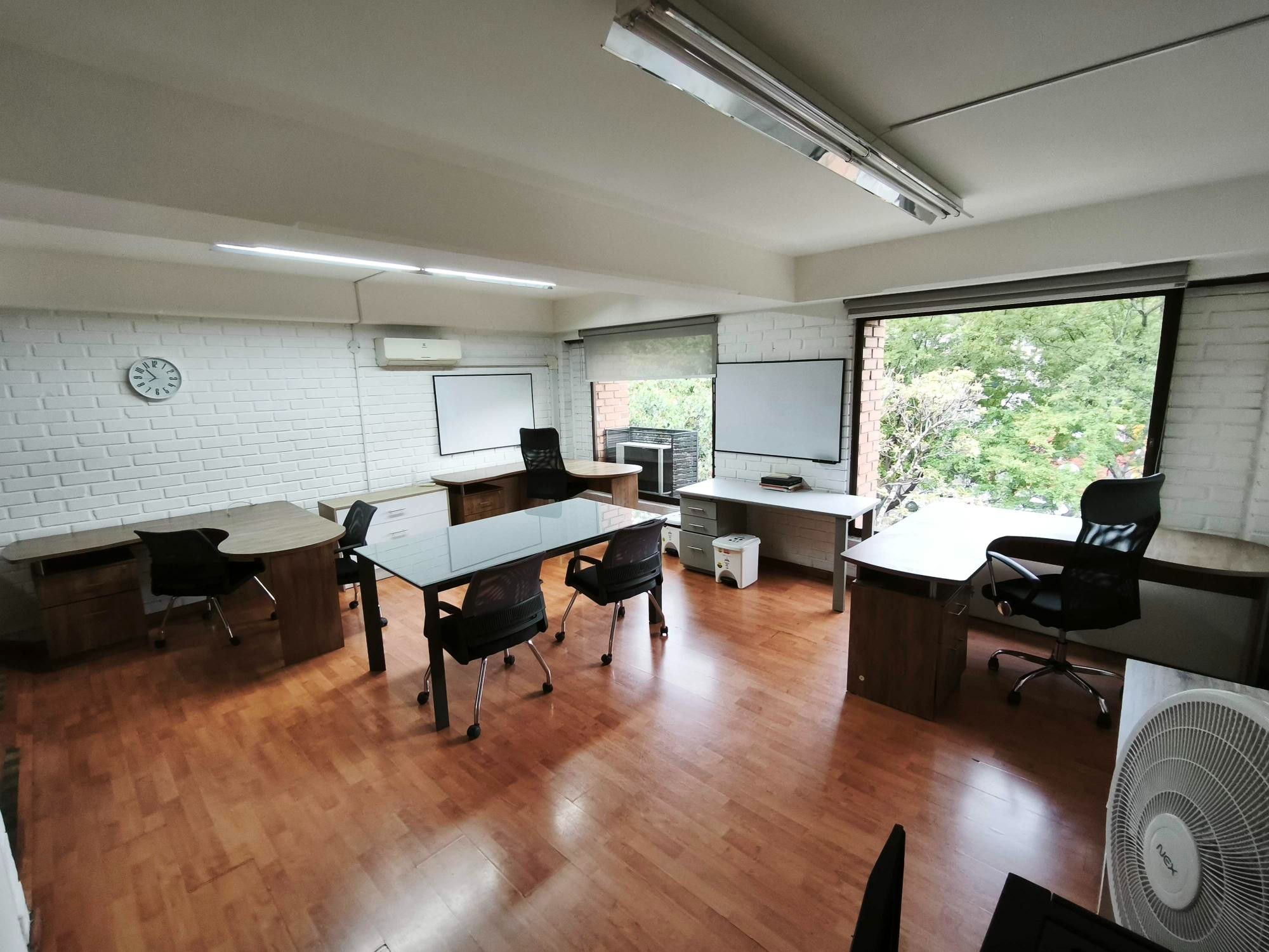 Apartamento de 1 habitación en venta en El Poblado, Medellín — imagen 1 de 16