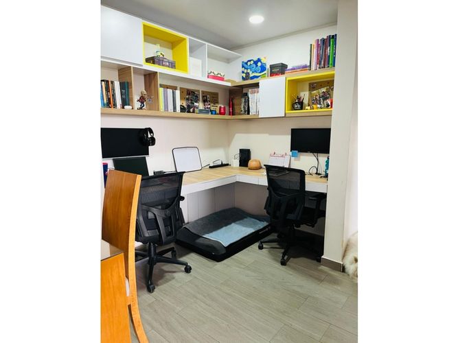 Apartamento en venta en Hayuelos, Bogotá · foto 5 de 18