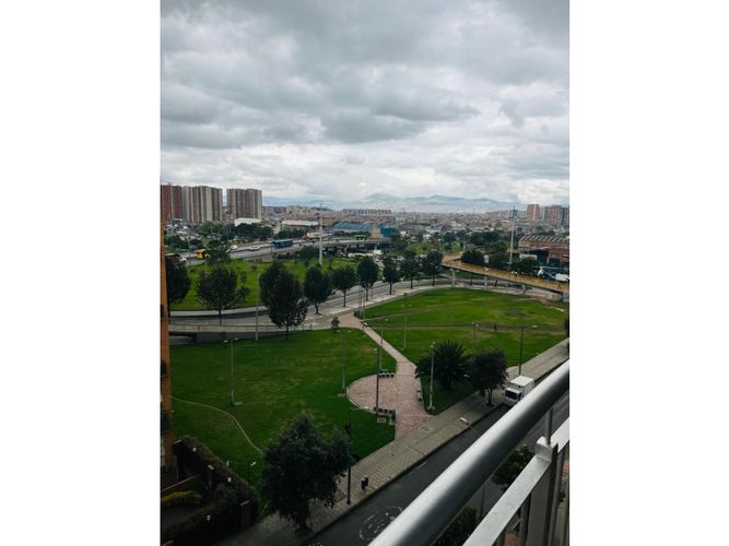 Apartamento en venta en Hayuelos, Bogotá · foto 11 de 18