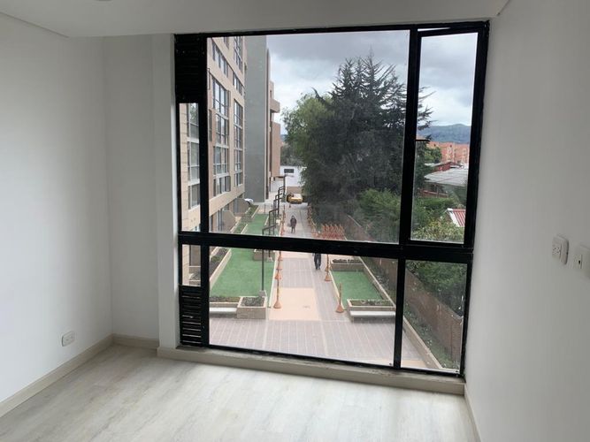 Apartaestudio en venta en Niza, Bogotá, 38 m² · foto 3 de 19
