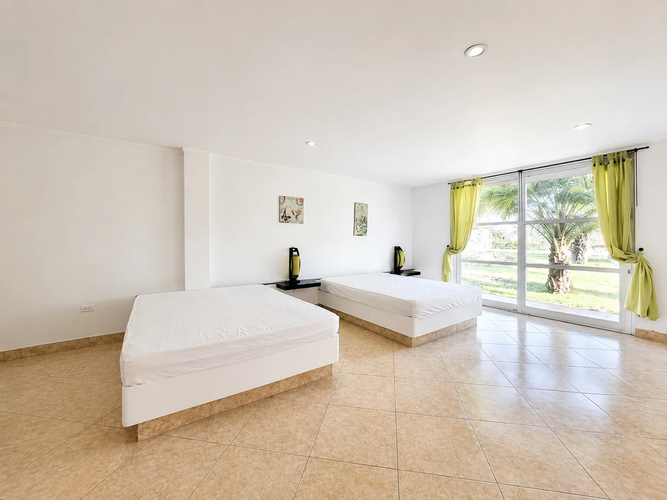 Casa de 6 alcobas en venta en Peralonso, Villavicencio, 795 m² · foto 17 de 24